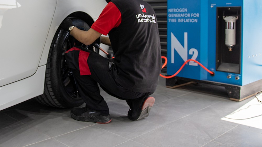 Nitrogen tyre filling service